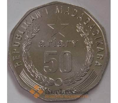 Монета Мадагаскар 50 ариари 2005 КМ25 UNC (J05.19) арт. 17741
