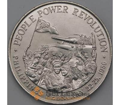 Монета Филиппины 10 песо 1988 КМ250 UNC Революция 1986 года  арт. 26561