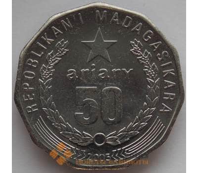Монета Мадагаскар 50 ариари 2005 КМ25 UNC (J05.19) арт. 15670