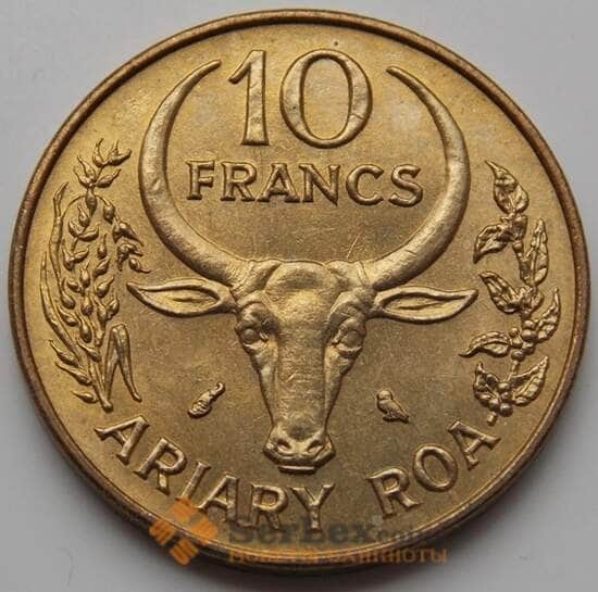 Мадагаскар 10 франков 1972 КМ11 UNC арт. 7191