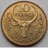 Мадагаскар 10 франков 1972 КМ11 UNC арт. 7191
